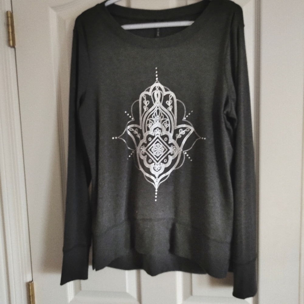 GAIAM Soft Gray Sweatshirt M